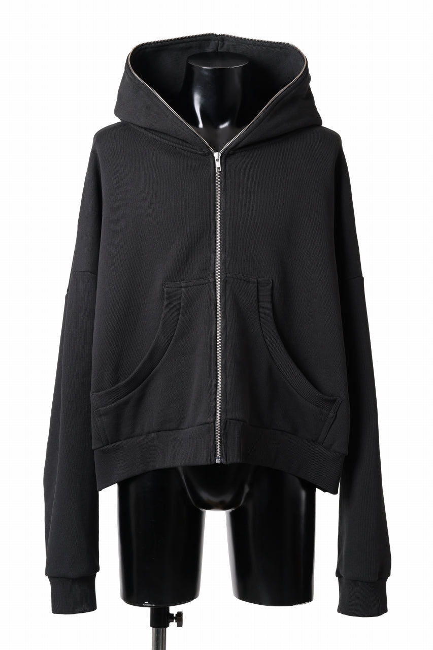 entire studios ETERNAL ZIP SWEAT PARKA (SOOT)の商品ページ