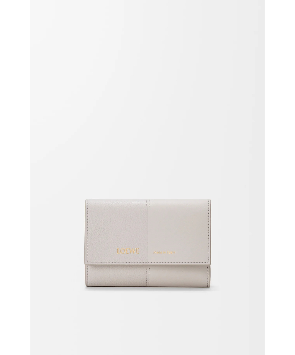 LOEWE/ロエベ通販 | | 三越伊勢丹のラグジュアリーオンラインストア