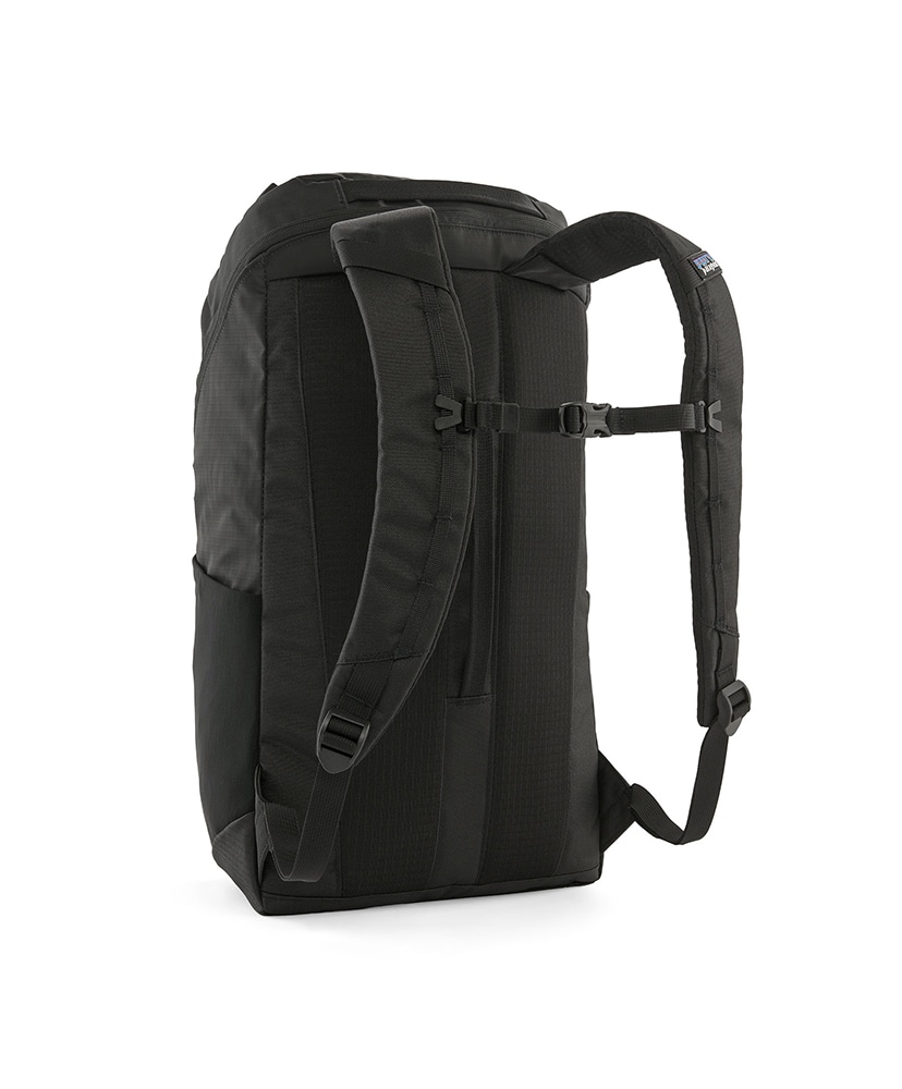 Blackhole Pack 25L(ALL BLK/ブラック): Patagonia