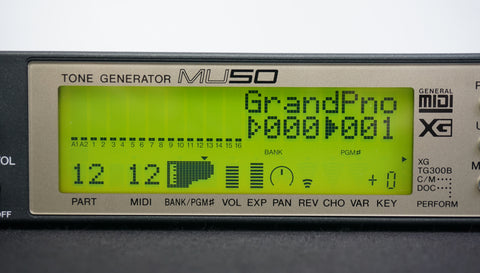 Yamaha MU50 MIDI Tone Generator 90's 1/2U Sound Module Rompler