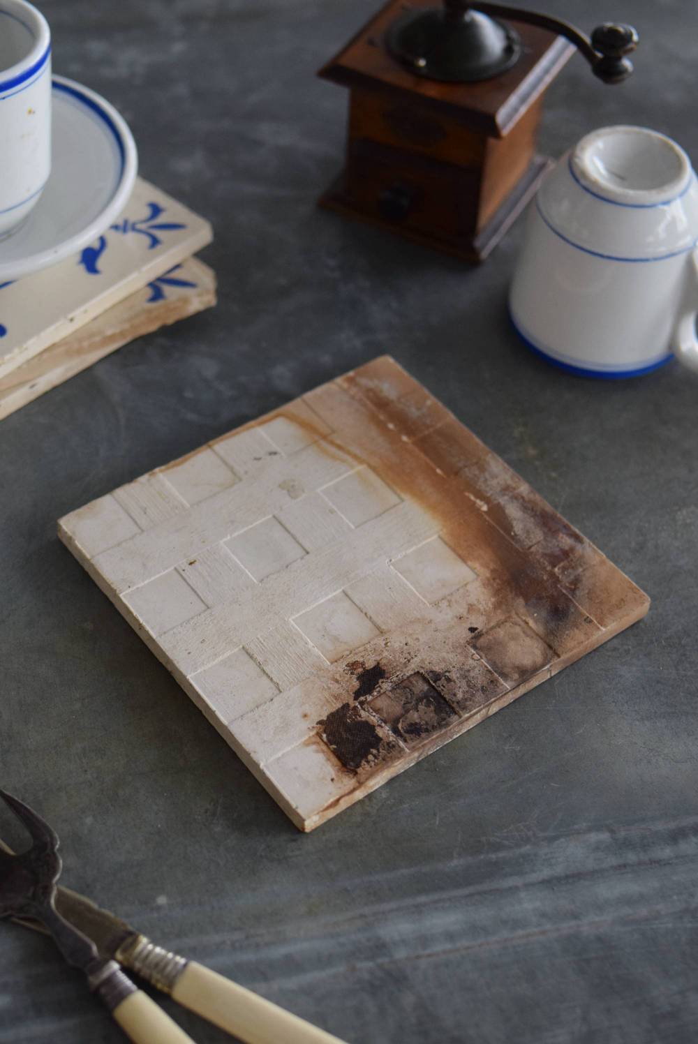 アンティークタイル2.D フランス アンティーク 陶器 タイル