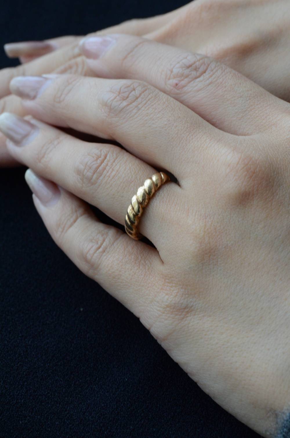 9K ゴールドリング イギリスヴィンテージジュエリー 指輪 装飾品