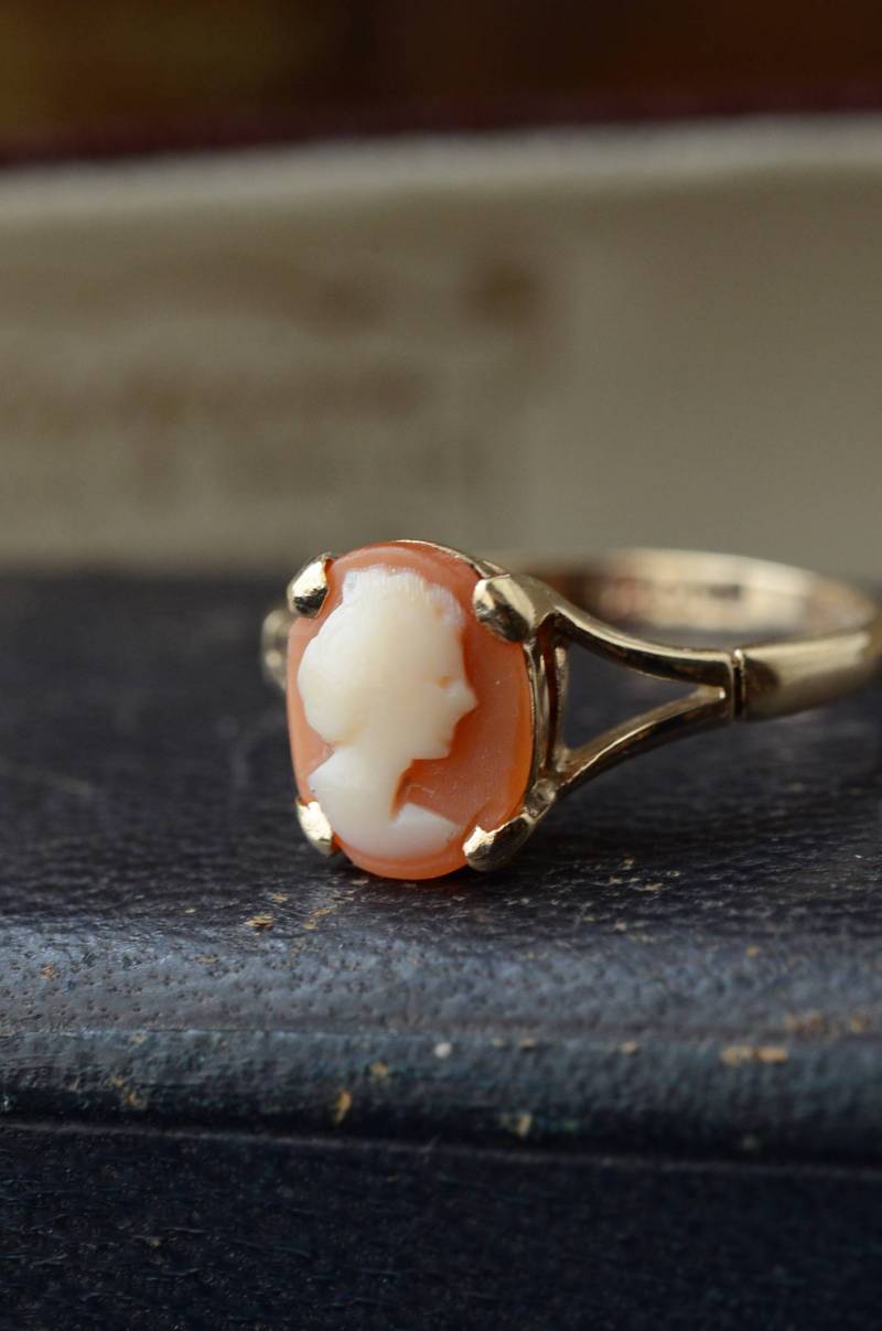 9K カメオリング.4 イギリスヴィンテージジュエリー 指輪 装飾品