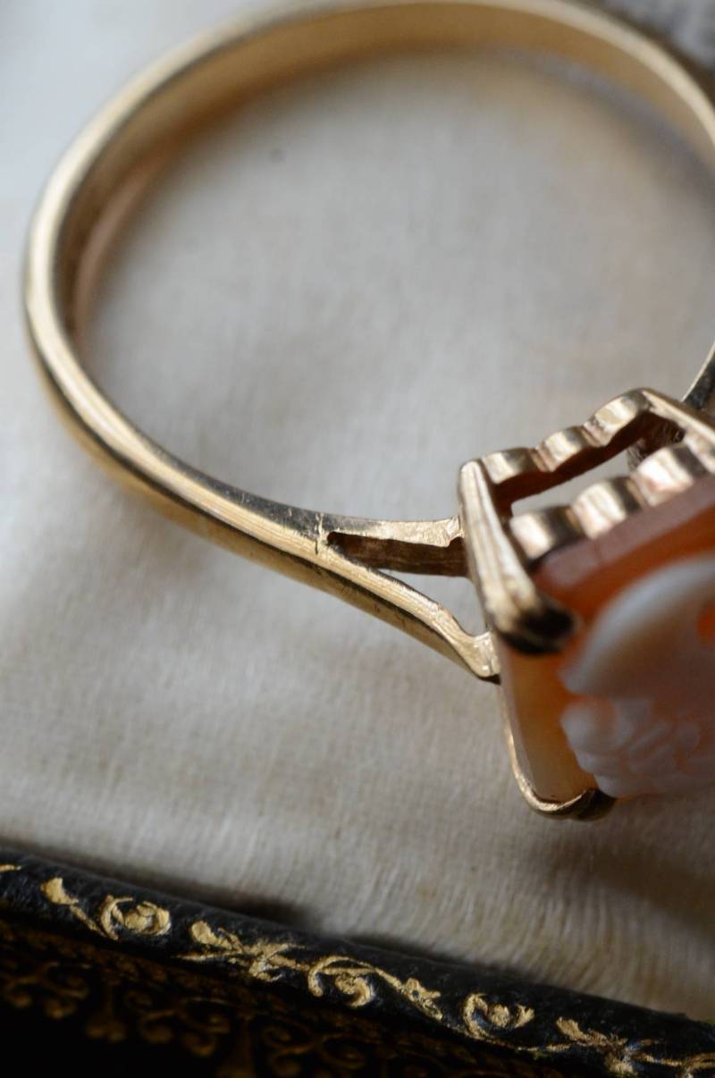 9K カメオリング.5 イギリスヴィンテージジュエリー 指輪 装飾品