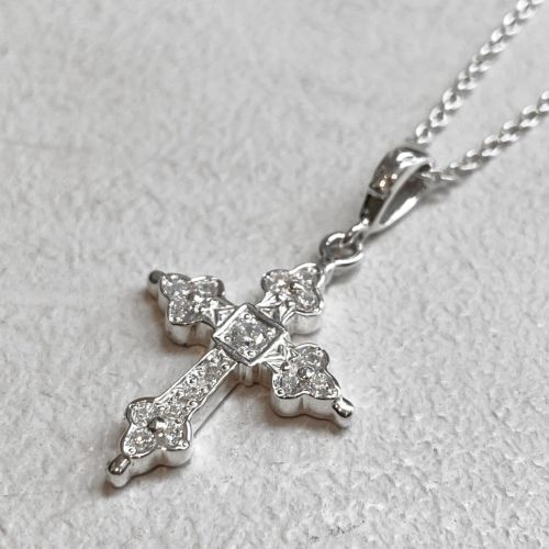 MINI GOTHIC CROSS NECKLACE Silver / Zirconia NECKLACE（ネックレス