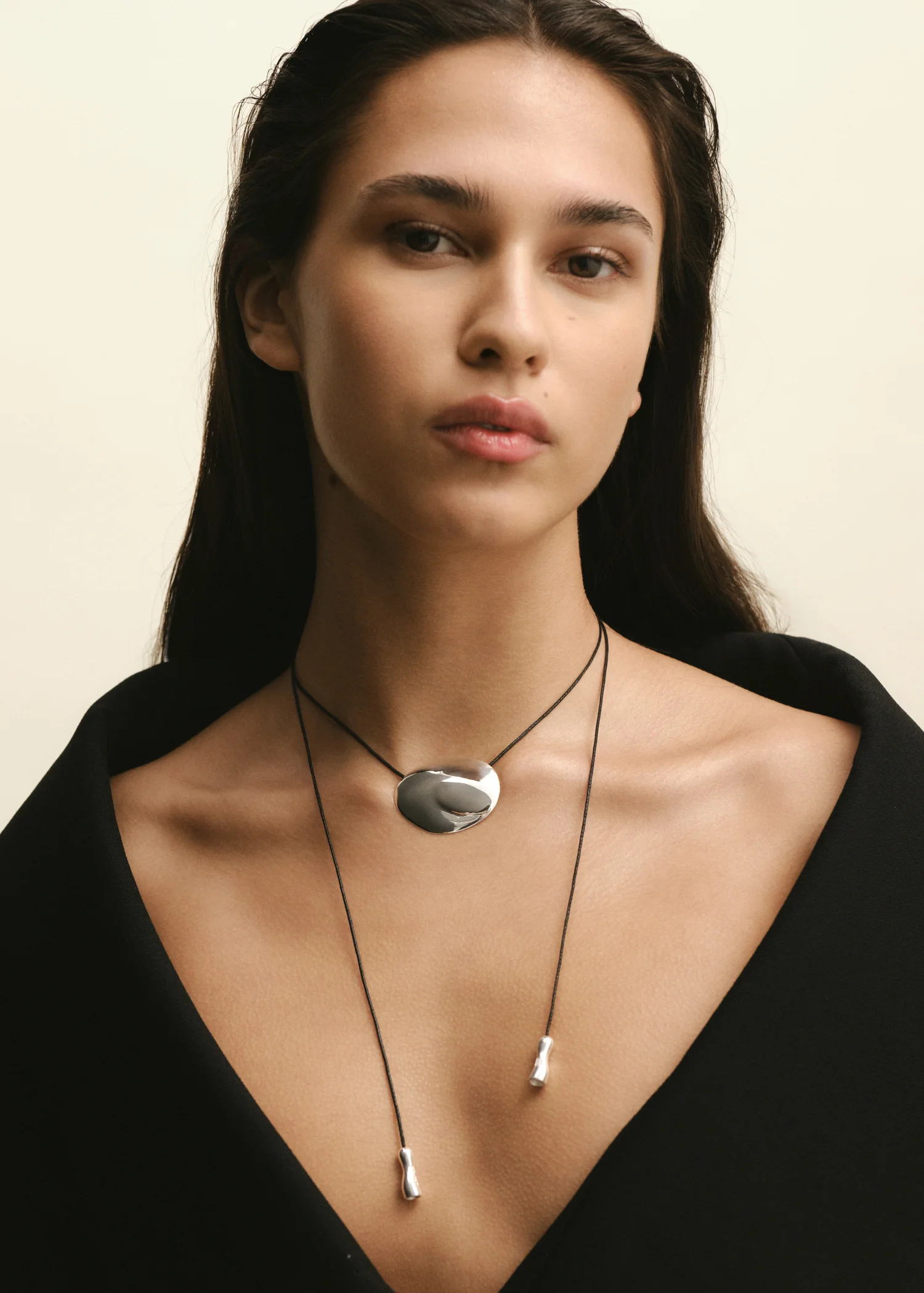 Ovu Cord Necklace - Silver - Louis Abel