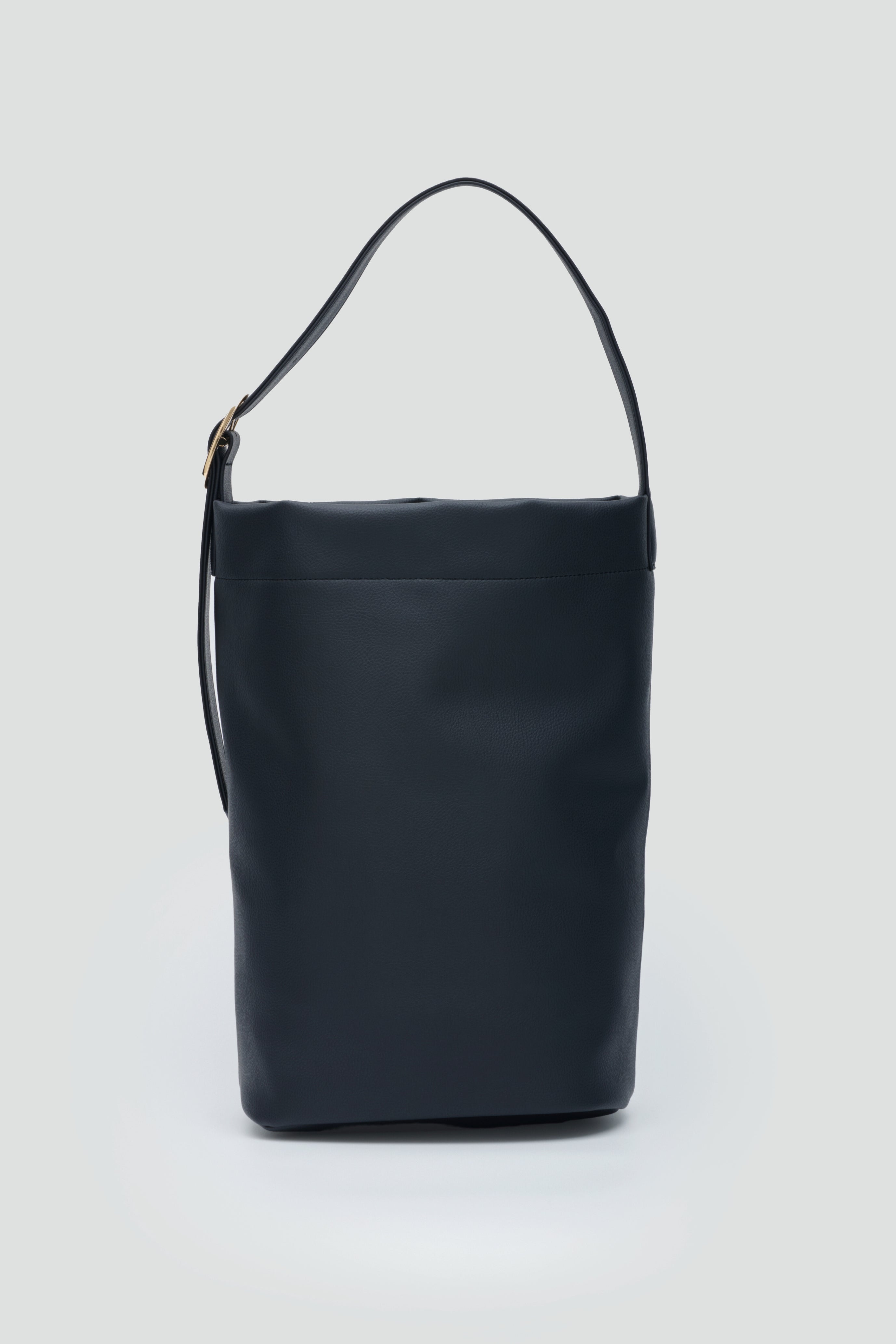 国産アップルレザー製トートバッグ「Apple 2Way Tote Bag」 | LOVST