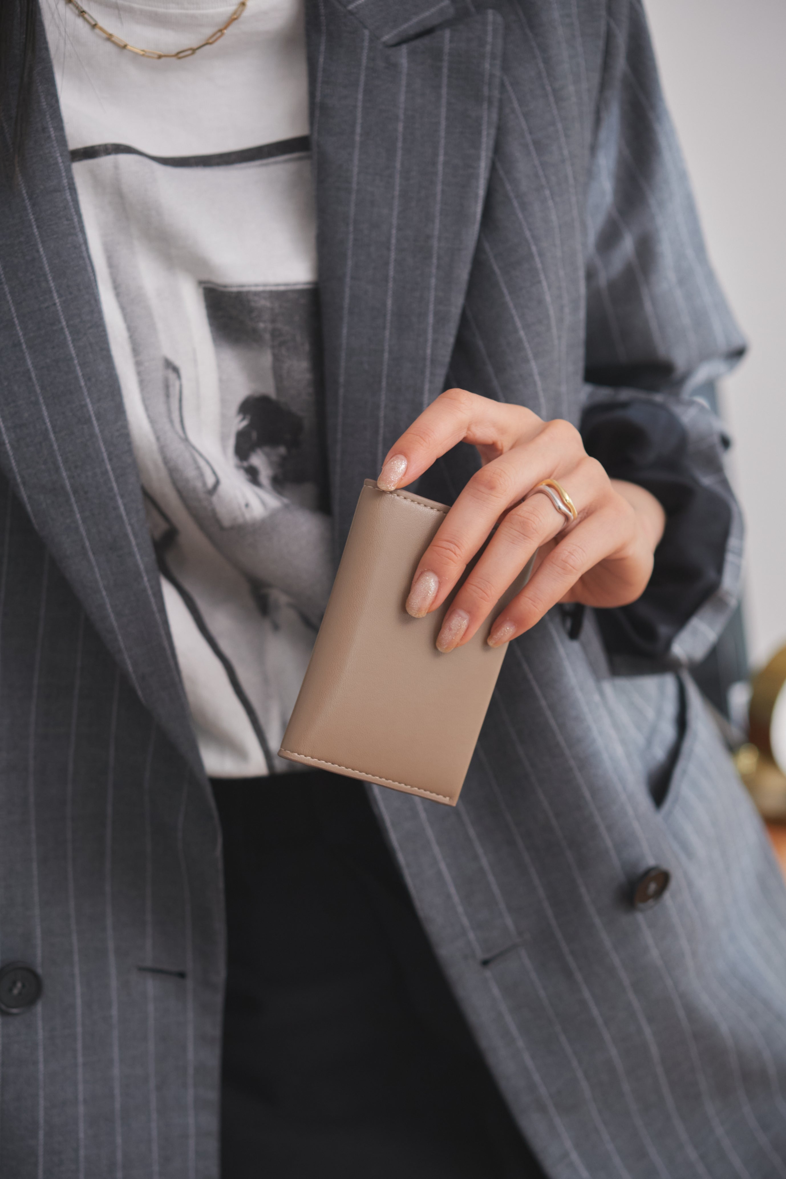 65_7b21a6a3-1bf3-40a9-bdf1-