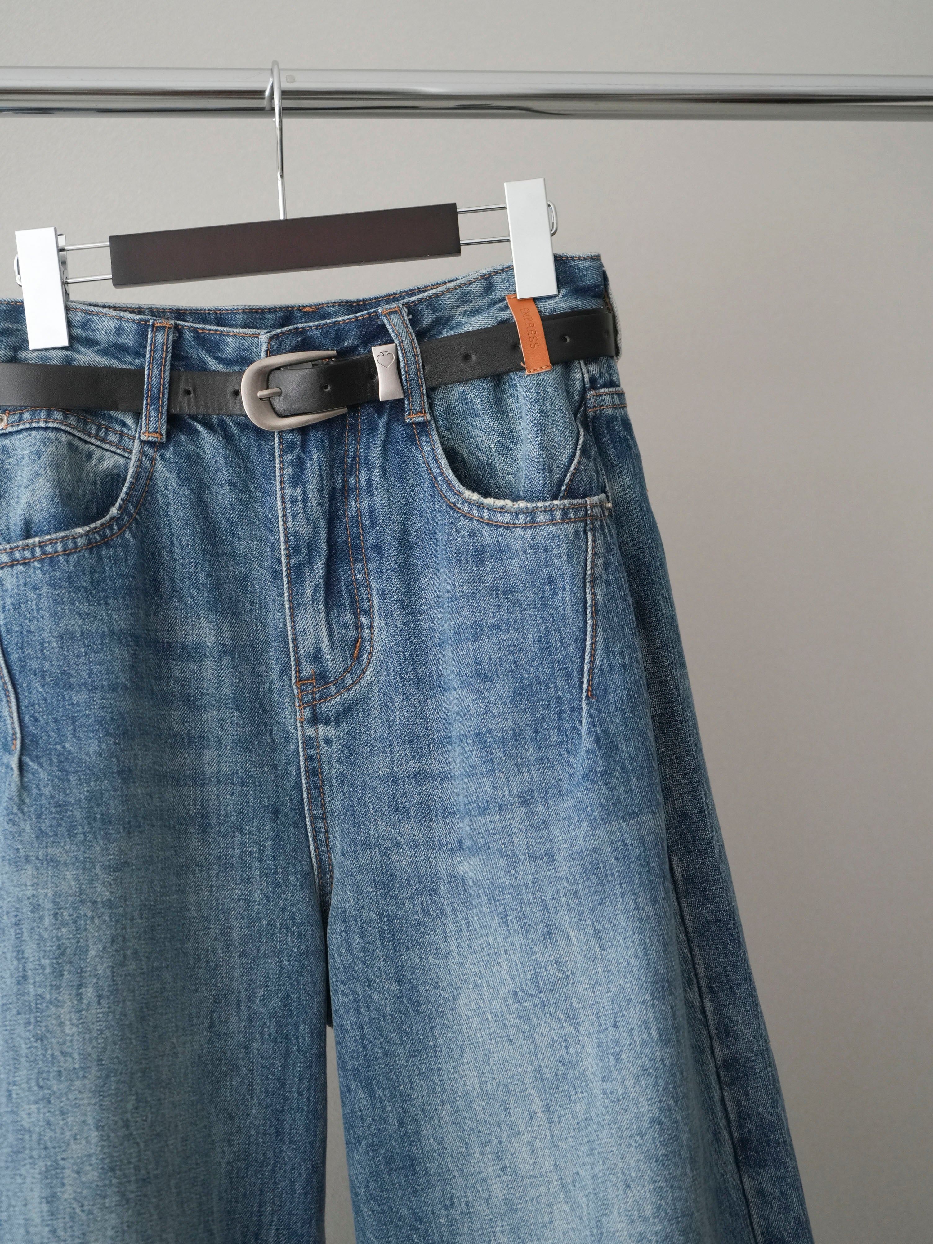 SET]ヘンリーネック配色ニットソー+ベルト付3Dカーブワイドデニム