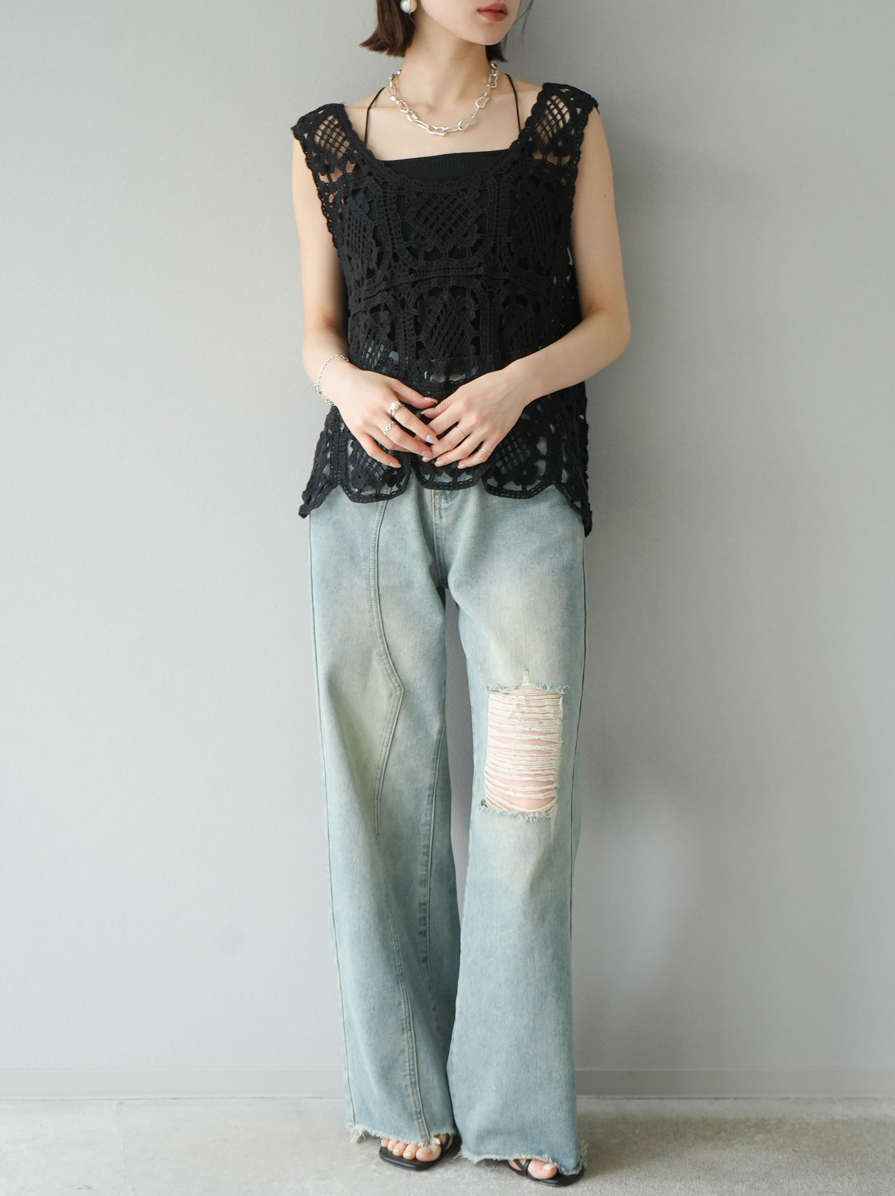 予約]クロシェレースニットタンクトップ/ブラック – Lumier