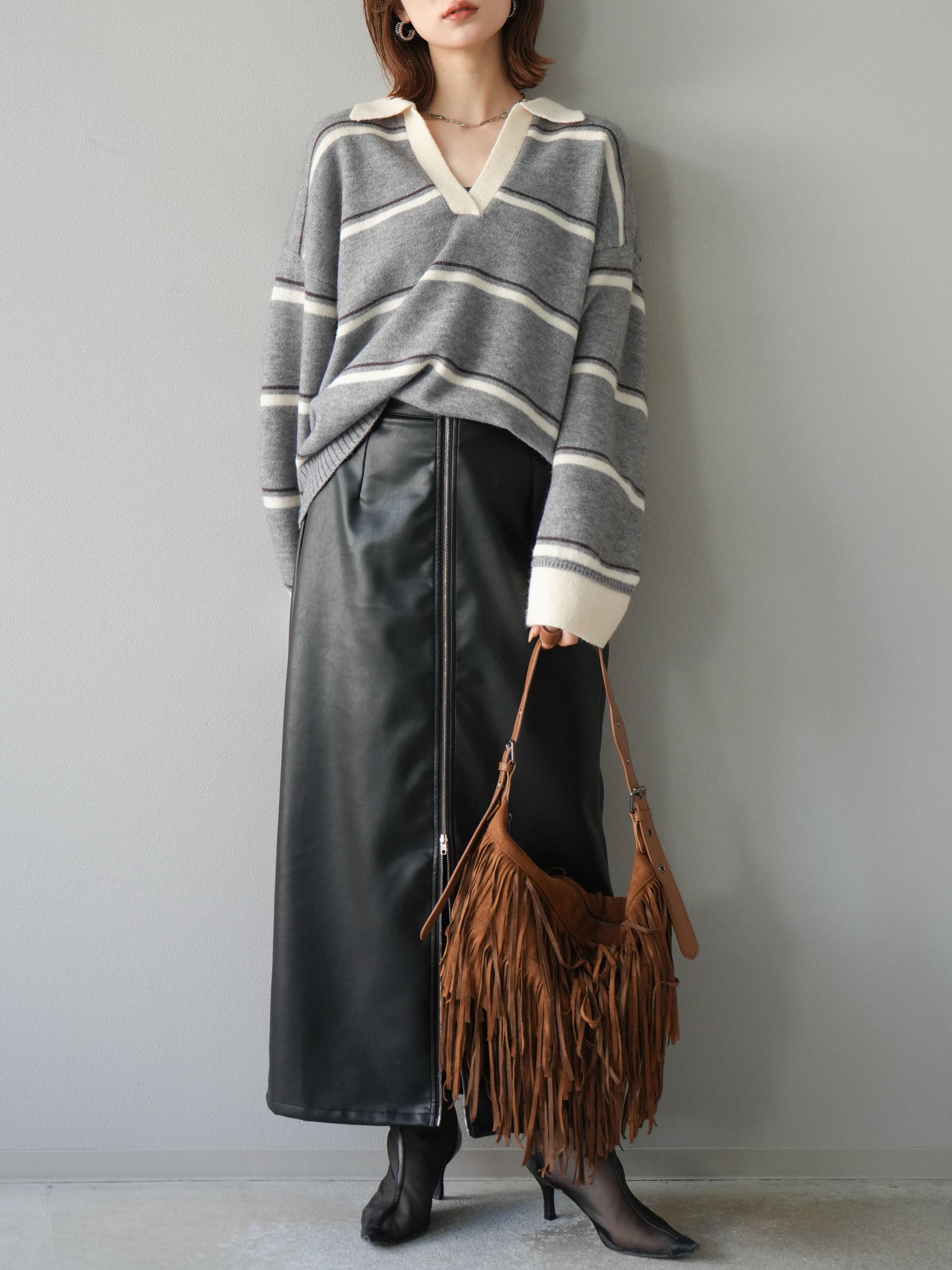 予約]フェイクレザーZIPタイトスカート/ブラック – Lumier