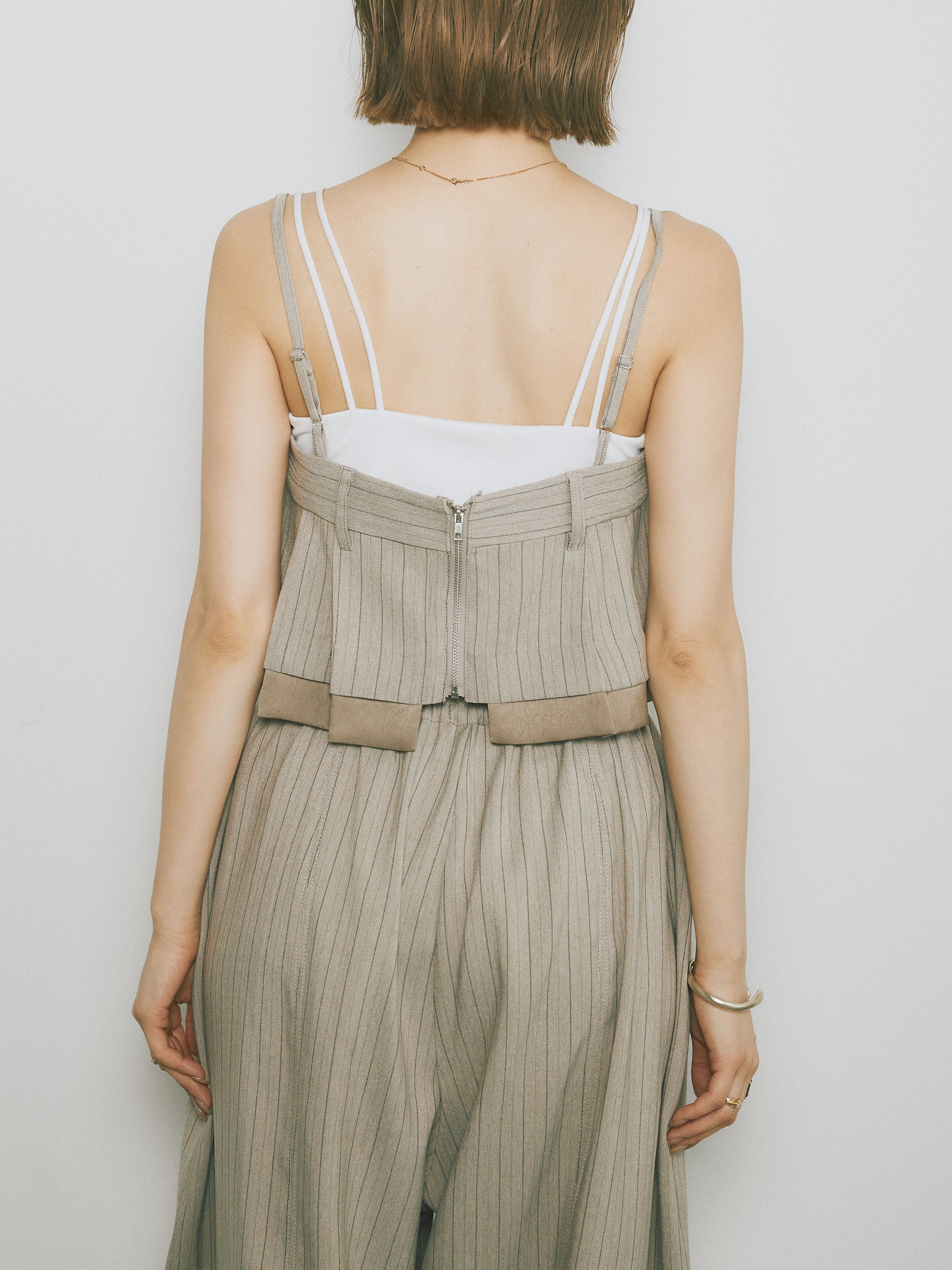 予約]ピンストライプキャミビスチェ/グレージュ – Lumier