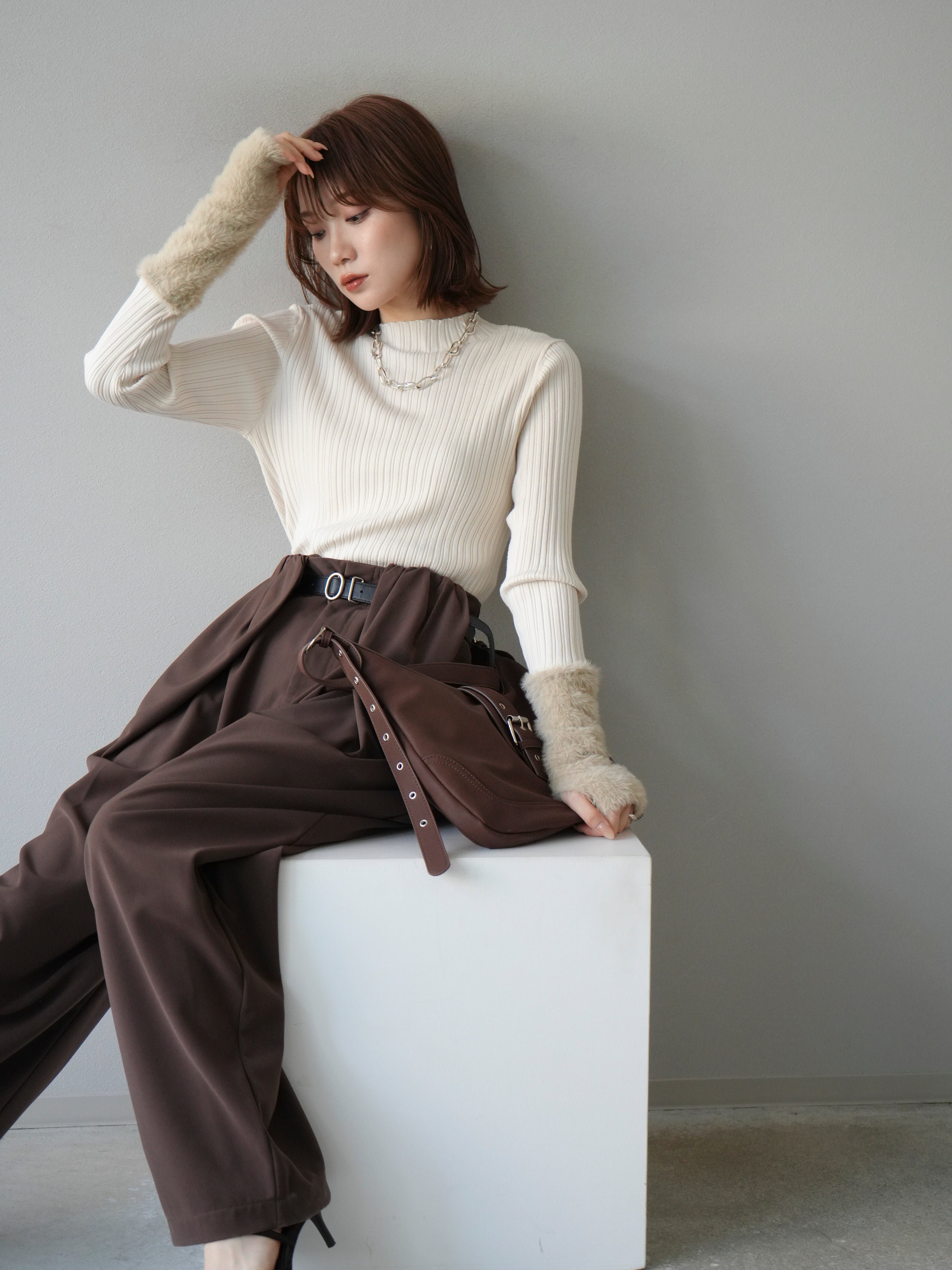 予約]アームシャギーランダムリブニットトップス/アイボリー – Lumier