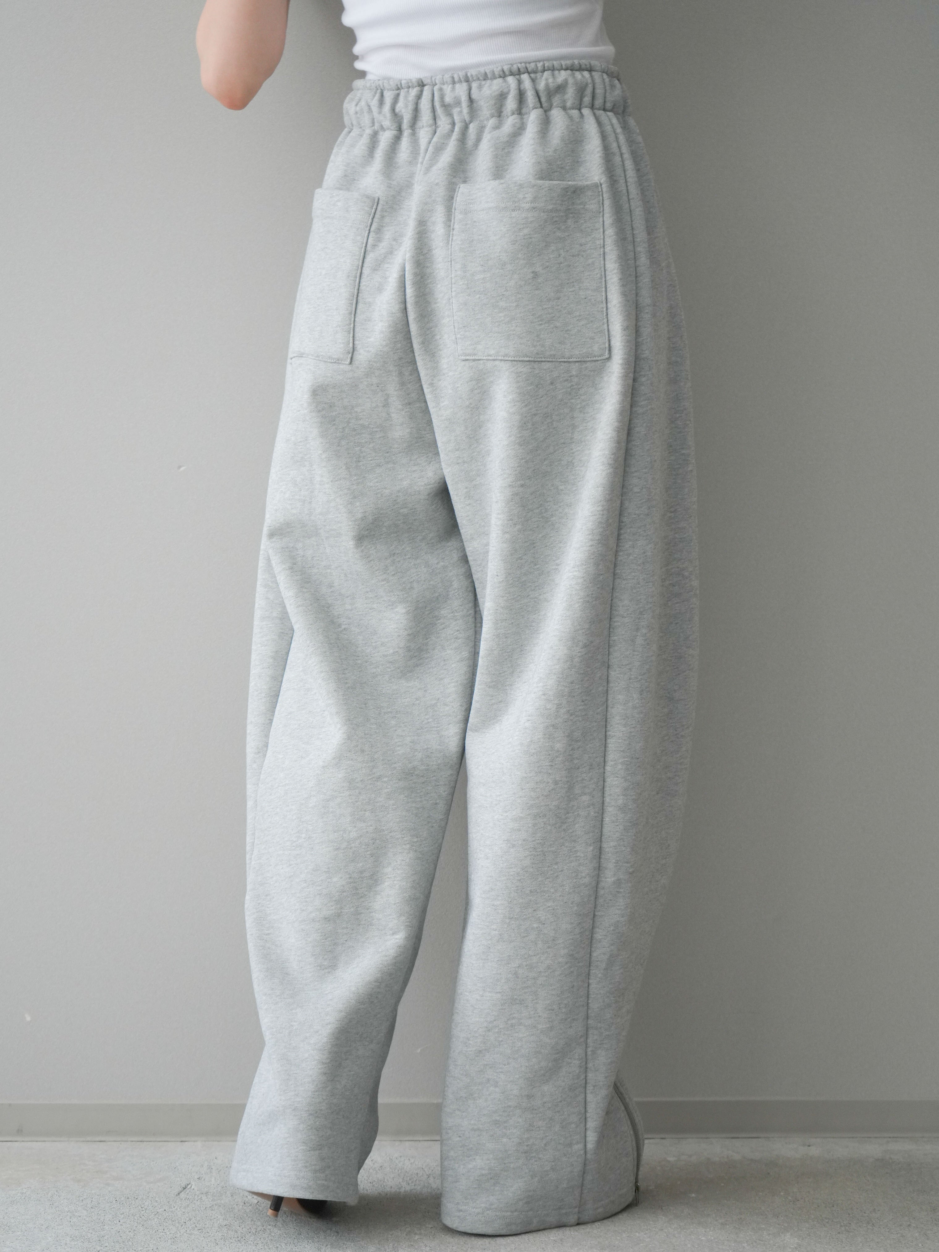 予約]裾ZIPスエットワイドパンツ/gray – Lumier