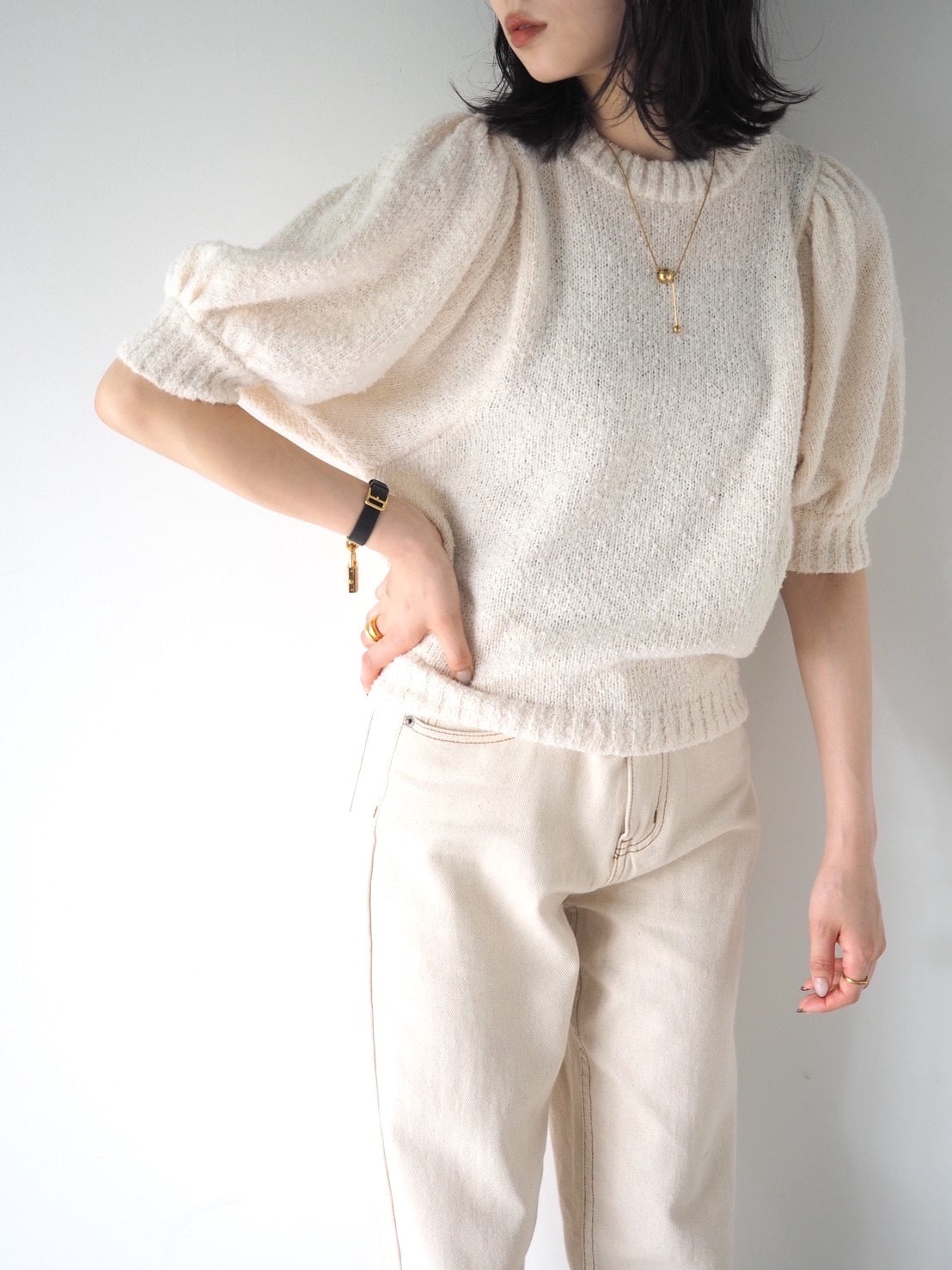 ボリュームスリーブブークレニットトップス/アイボリー – Lumier