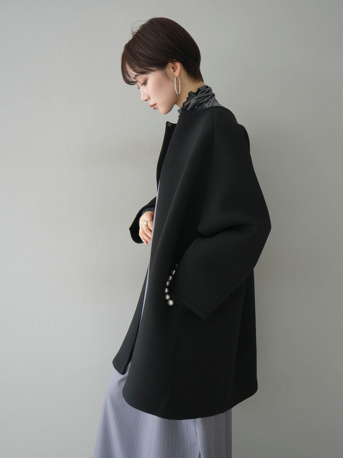 SET]ピンストライプVネックワンピース+パールデザインポンチジャケット