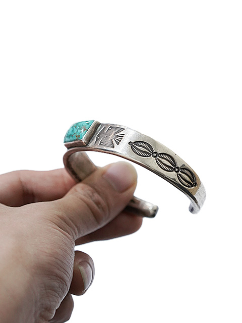 Indian Jewelry（インディアン ジュエリー） 】 ナバホシルバー