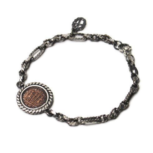 Progetto fede」のアクセサリーで、華やかに手首見せ!! | luccicare