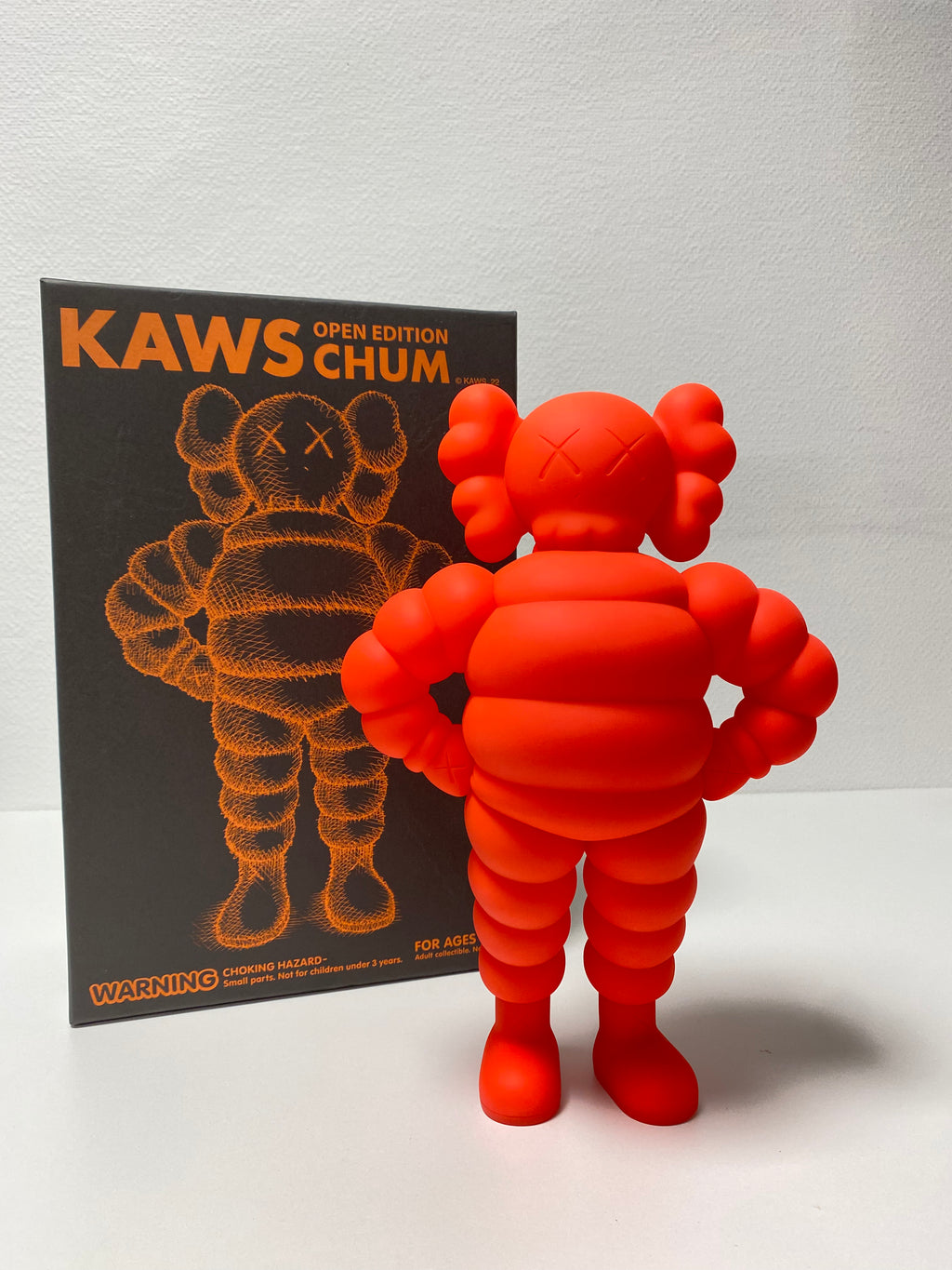 KAWS – Chum Orange Sculpture (2020) | Vinyl Figure – LYNART STORE