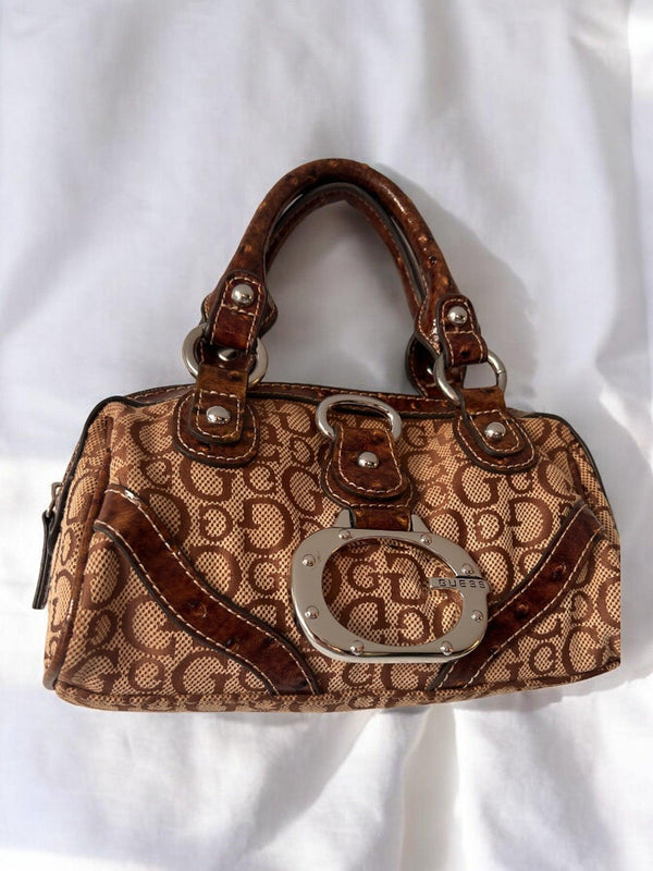 Vintage Guess Bag Y2K Monogram – Lyons way | Online Handpicked