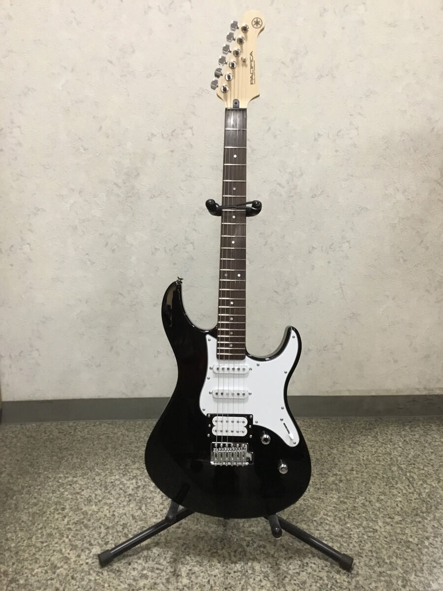YAMAHA エレキギター PACIFICA112V ブラック | ヤマハ特約店 文化堂