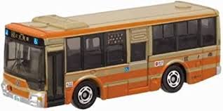 Amazon.co.jp: タカラトミー トミカ 江ノ電バス 三菱ふそうエアロ