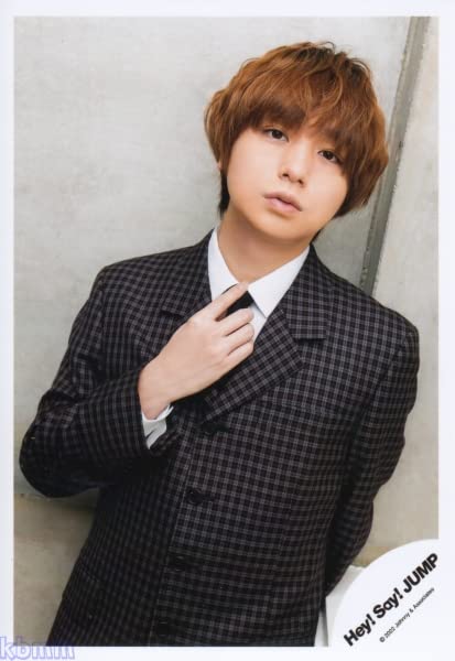 Amazon.co.jp: Hey! Say! JUMP 公式生写真（伊野尾慧）HAL00649 : おもちゃ