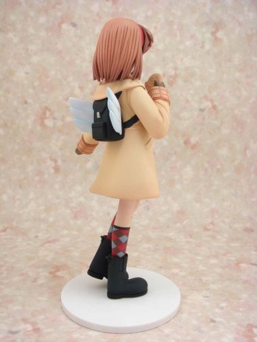 Amazon.co.jp: Kanon 月宮あゆ (1/8スケールPVC塗装済み完成品