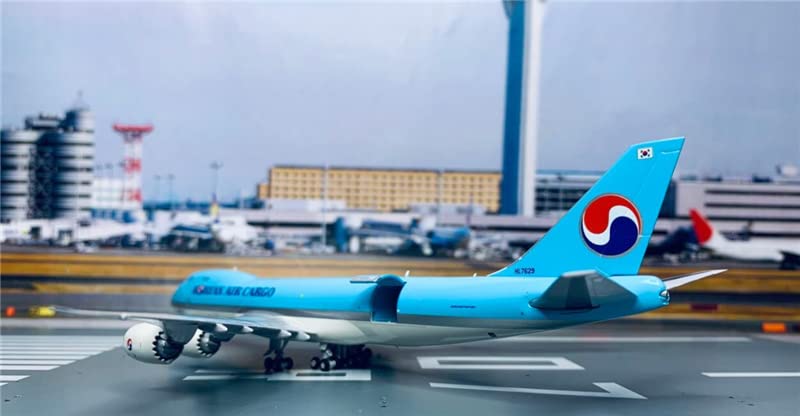 Amazon | JC Wings 1:400 完成品 for Korean Air Cargo Nose open For