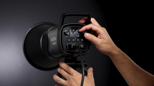 Amazon | 【Godox正規代理店】Godox SL60iiD 70W 定常光LEDライト