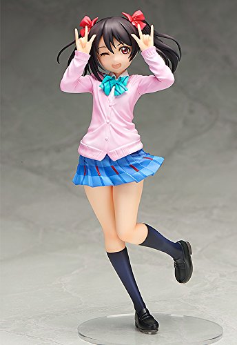 Amazon.co.jp: ラブライブ! 矢澤にこ 1/8スケール PVC製 塗装済み完成