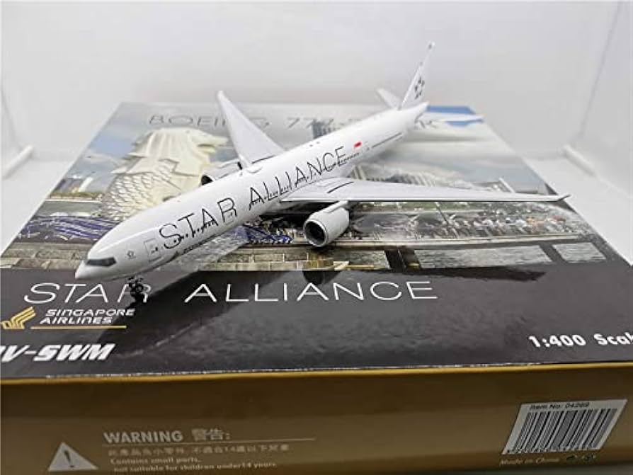 Amazon.com: Phoenix Singapore Airlines Star Alliance for Boeing