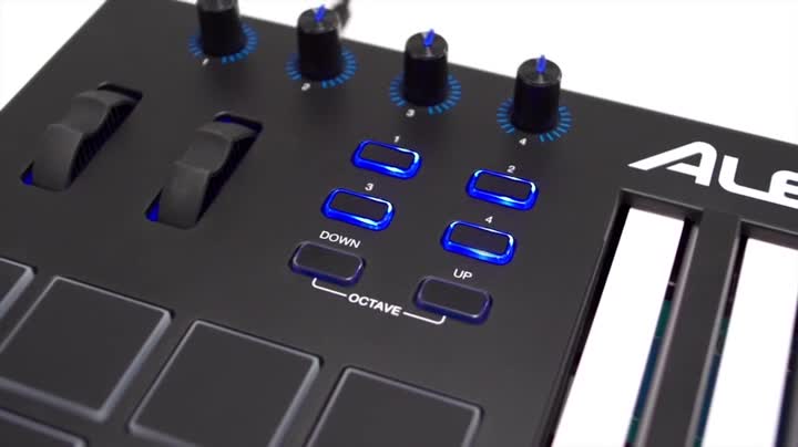 Amazon | Alesis USB MIDIキーボード 49鍵 8パッド Ableton Live Lite