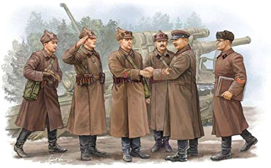 Amazon | トランペッター 1/35 ソビエト軍砲兵セット “部隊検閲