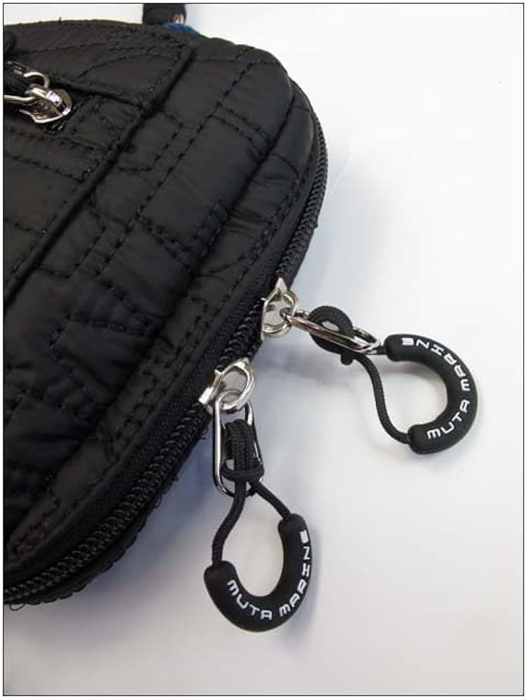 Amazon | （ムータ）Muta MARINE ムータマリン ロゴキルト ショルダー