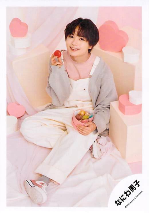 Amazon.co.jp: なにわ男子 大西流星 公式写真 写真 フォト （スリーブ