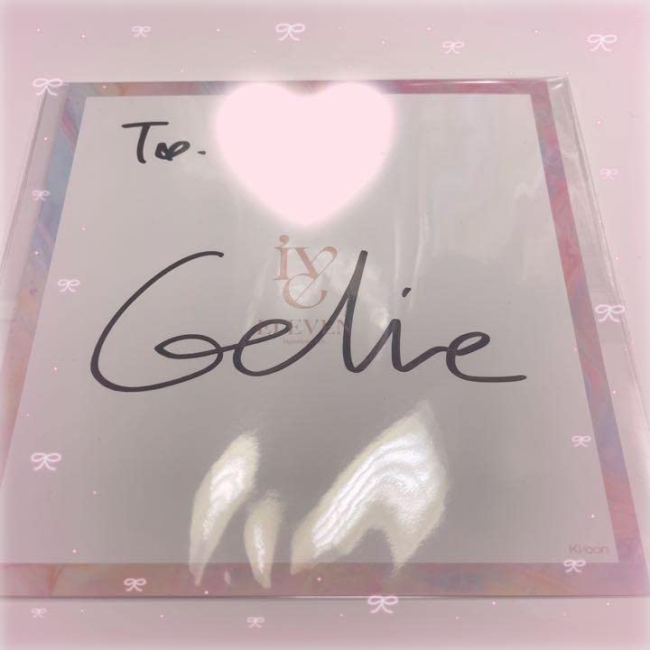 Amazon.co.jp: IVE ive ガウル サイン : おもちゃ