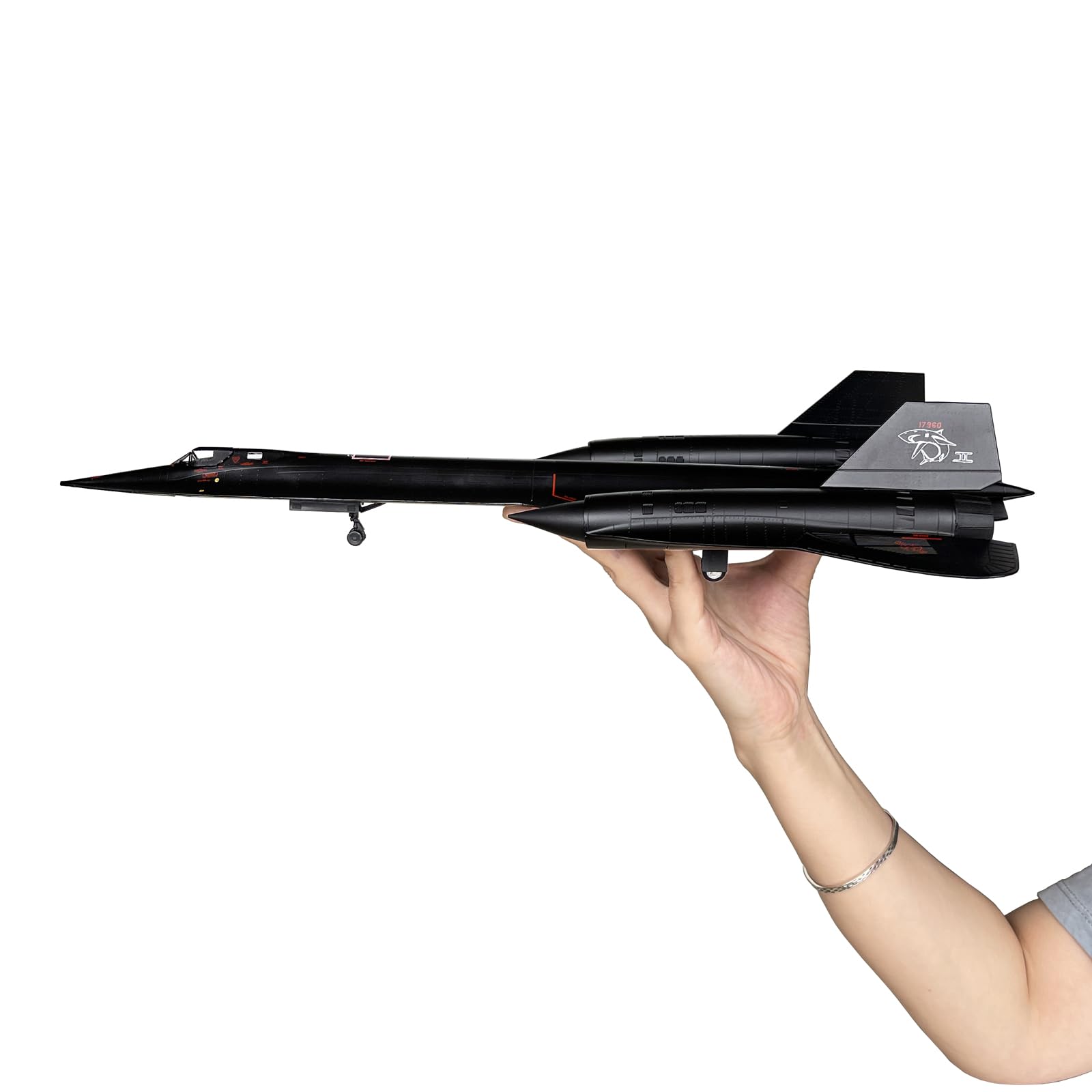 Amazon.co.jp: Mahfisj 1/72スケール SR-71 ブラックバードモデル - 長
