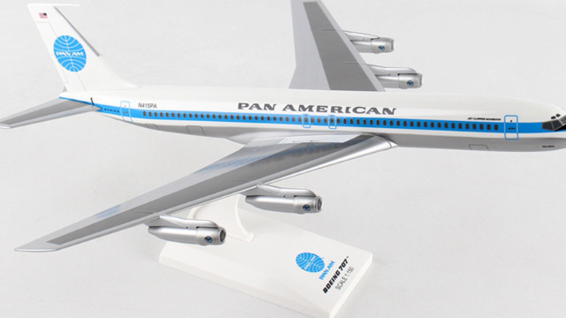 Amazon.com: Skymarks SKR877 Pan American World Airways 707 1/150