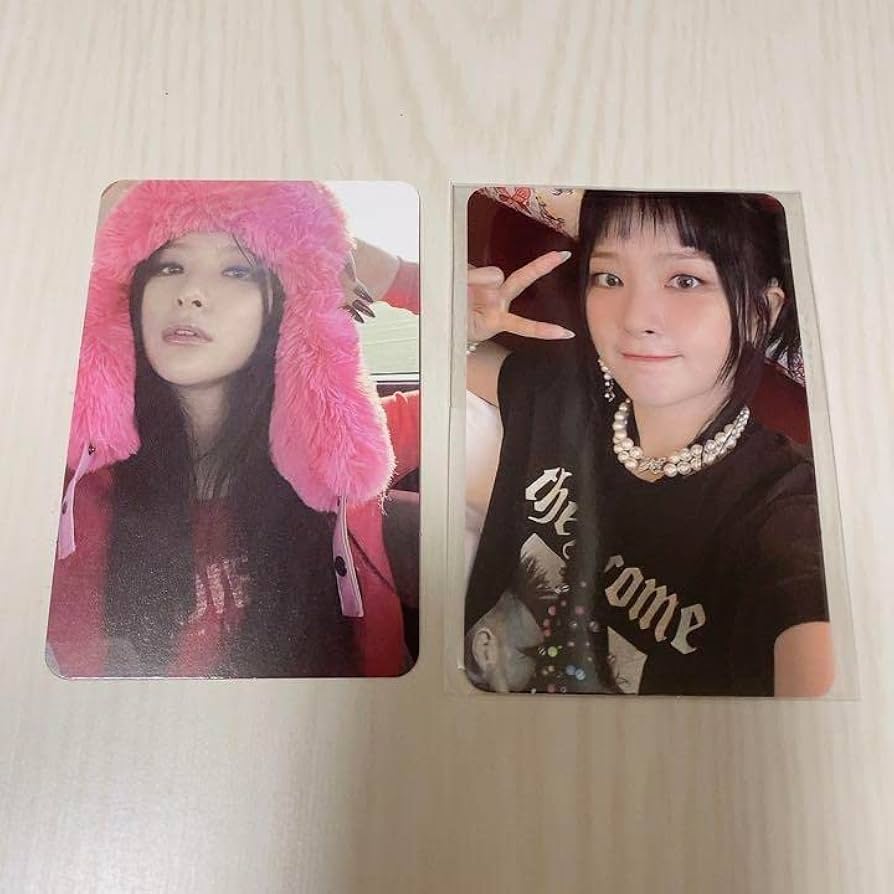 Amazon.co.jp: Red Velvet Birthday スルギ トレカ 2枚セット : おもちゃ