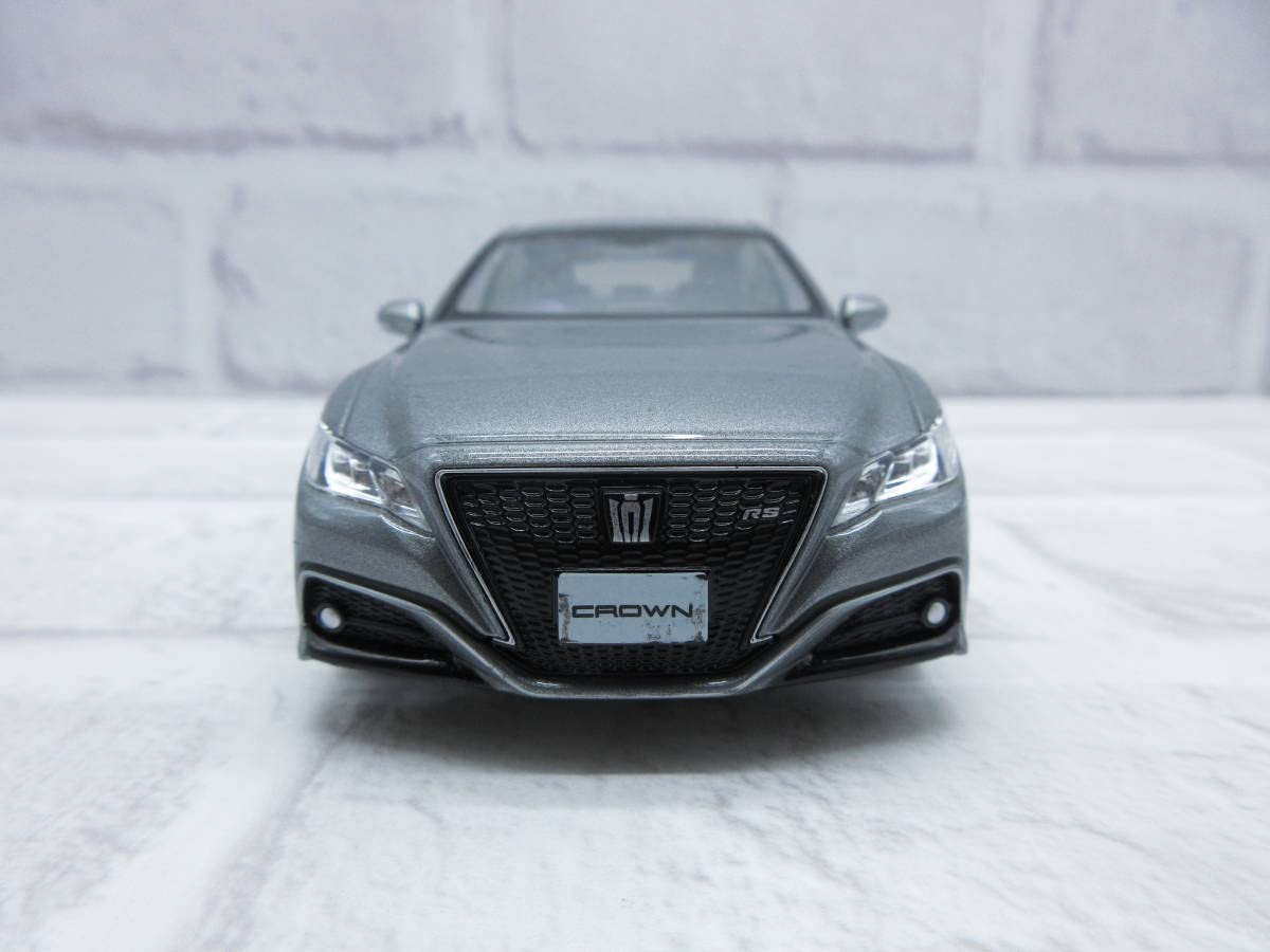 Amazon | ミニカー 1/30 ミニカー クラウン RSアドバンス 後期 220系