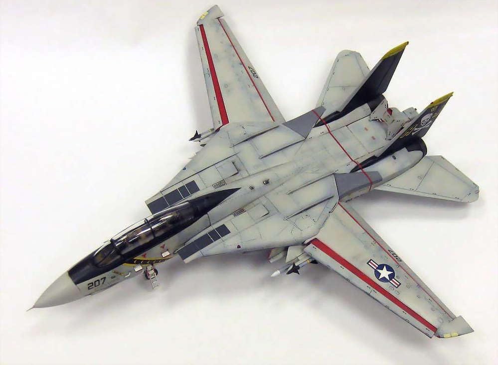Amazon | ハセガワ 1/72 アメリカ海軍 F-14A トムキャット ハイビジ