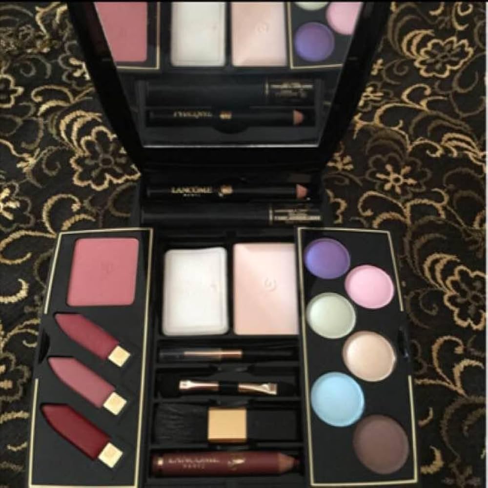 Amazon.co.jp: LANCOME Attraction Couleur Makeup Palette : Beauty