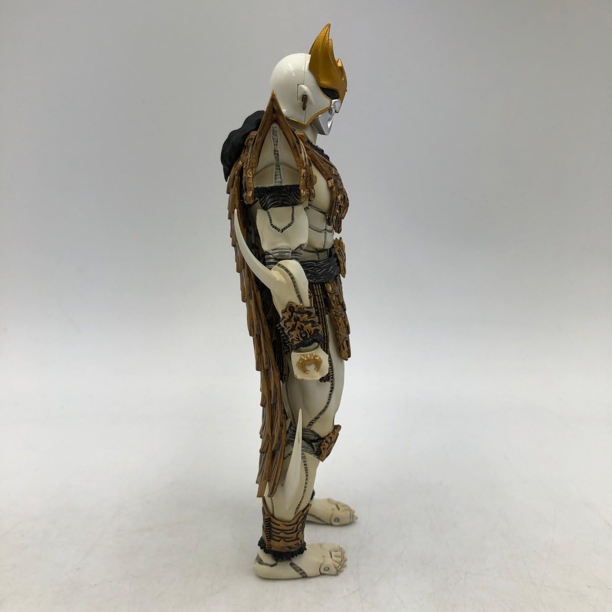 Amazon.co.jp: 品 真骨彫製法 ライダークウガ ン ダグバ ゼバ : ホーム