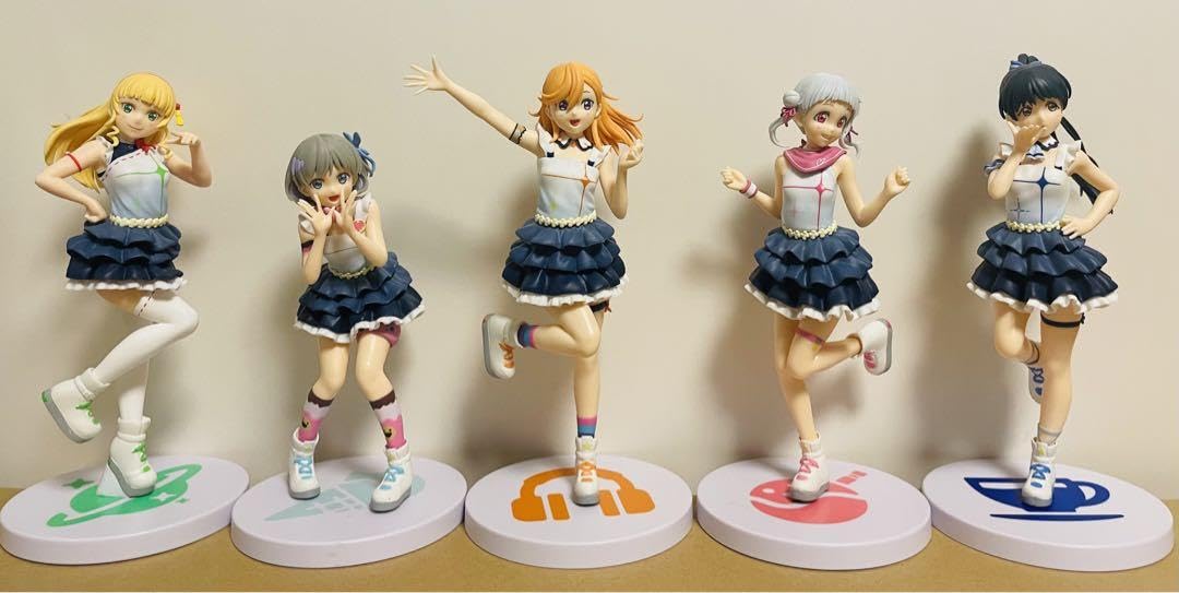 Amazon | Liella! ︎︎始まりは君の空 ︎︎フィギュア ︎︎5種セット