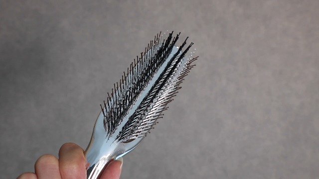 Amazon | 【驚きの頭皮密着設計】MEDULLA(メデュラ) スカルプリフト