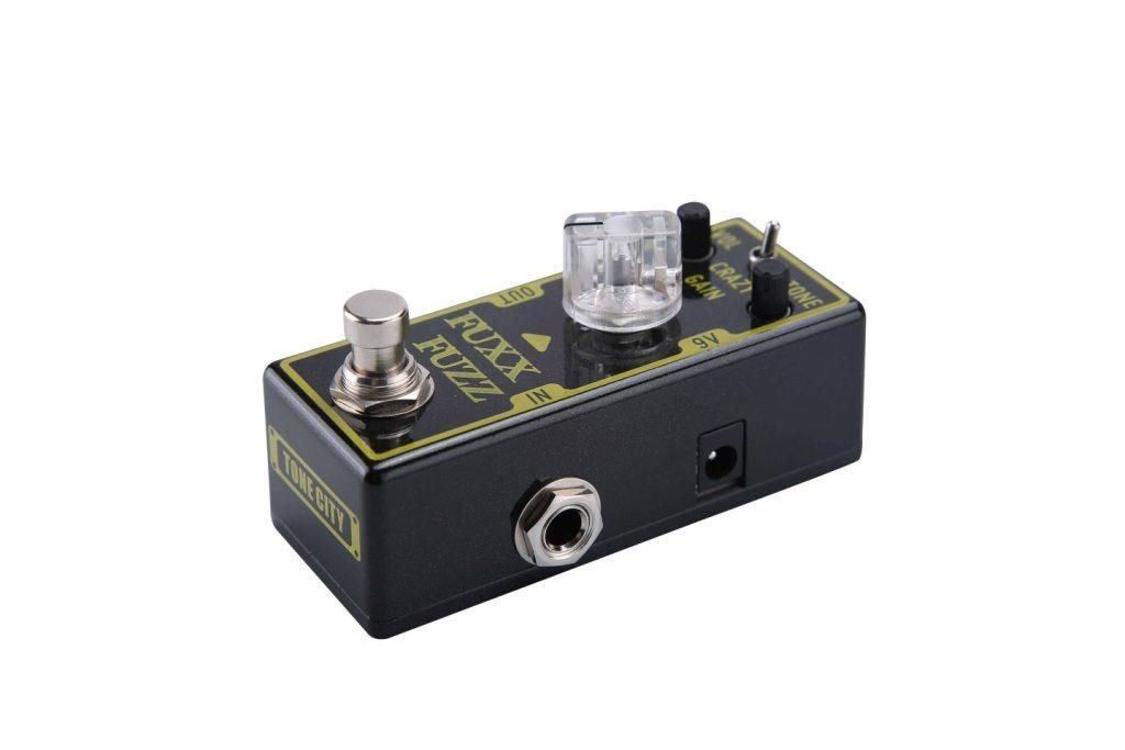 Amazon.com: Tone City Fuxx Fuzz Octave Fuzz with toggle option