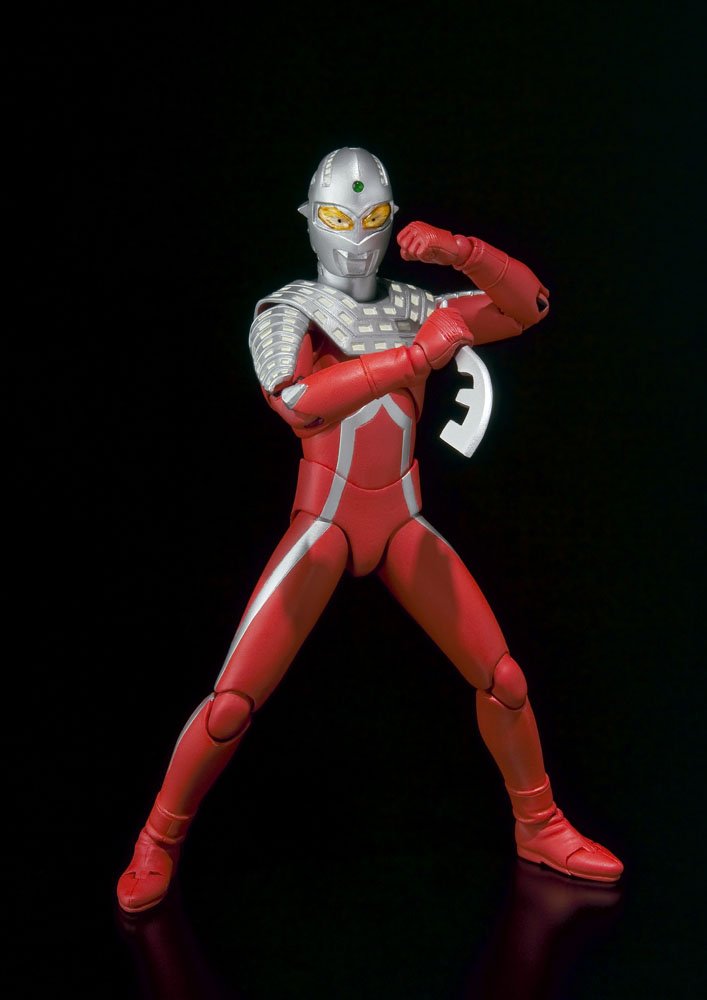 Amazon.co.jp: TAMASHII NATIONS ULTRA-ACT ウルトラセブン : ホビー