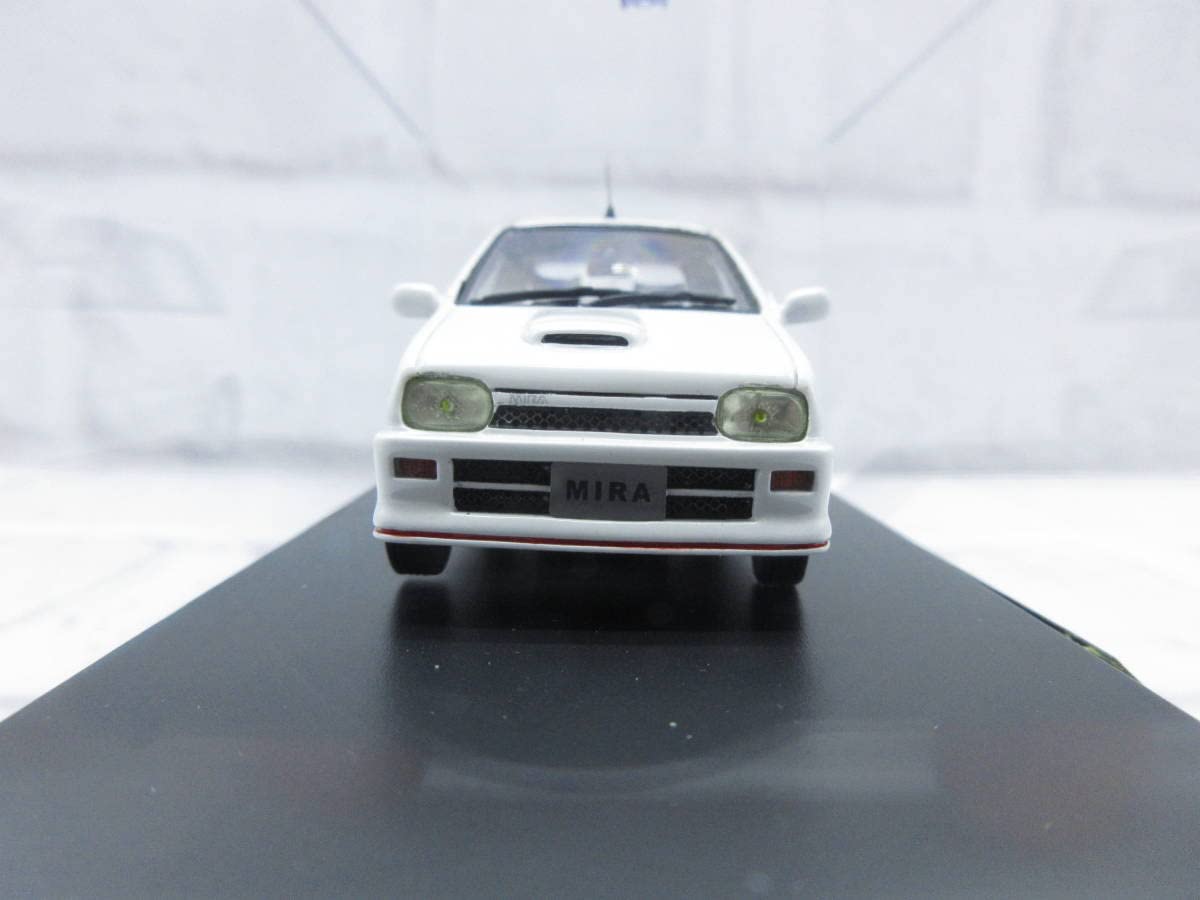 Amazon | ミニカー 1/43 ハイストーリー ダイハツ ミラ ターボ 1990 TR