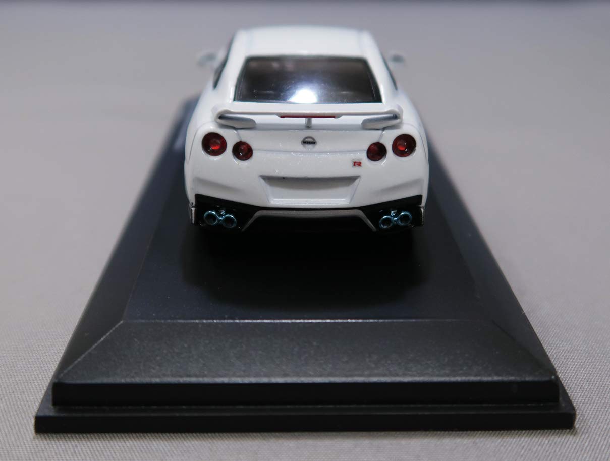 Amazon | 京商 1/64 ニッサン GT-R ホワイト 完成品 限定 | ミニカー